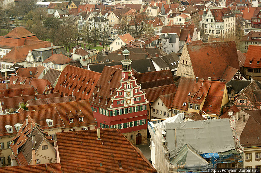 Панорама старого города с крепостной стены Эслинген, Германия