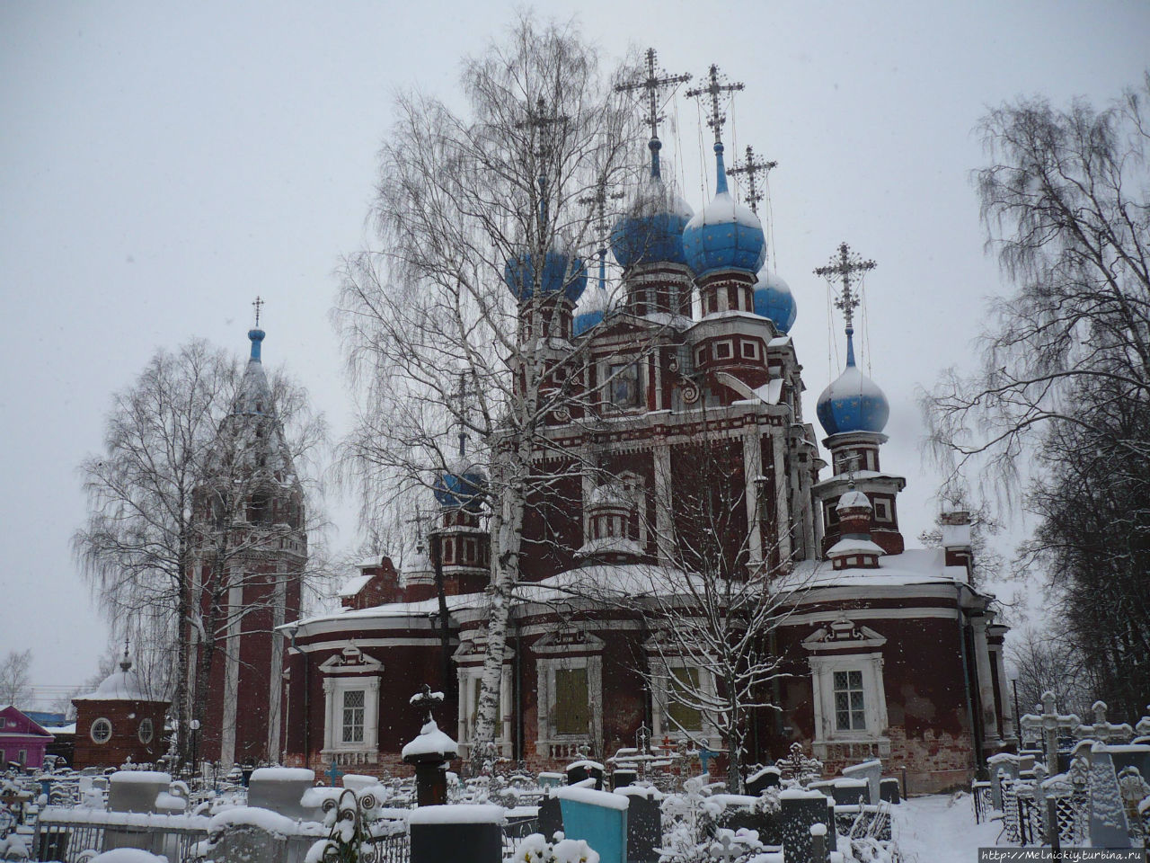Церковь во имя Казанской иконы Божией Матери Устюжна, Россия
