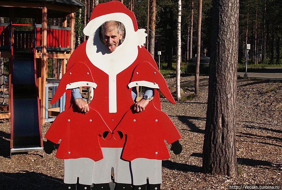 Здесь прячется летом Санта Клаус .. Рованиеми, Финляндия
