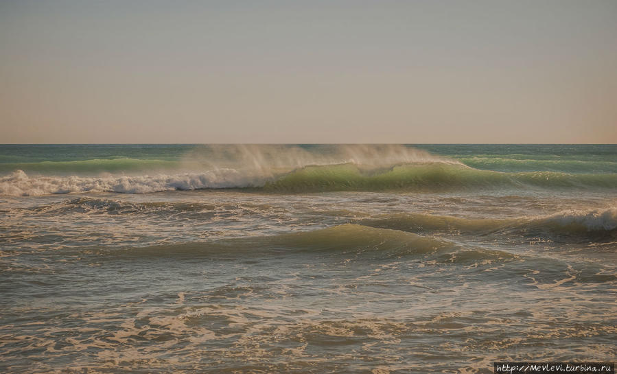 Шторм на Средиземном Ситжес, Испания