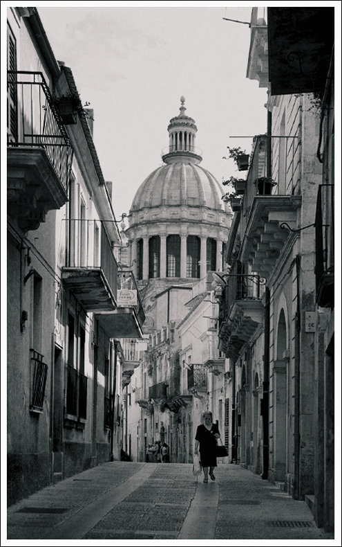 дорога к Домскому собору Рагуза, Италия