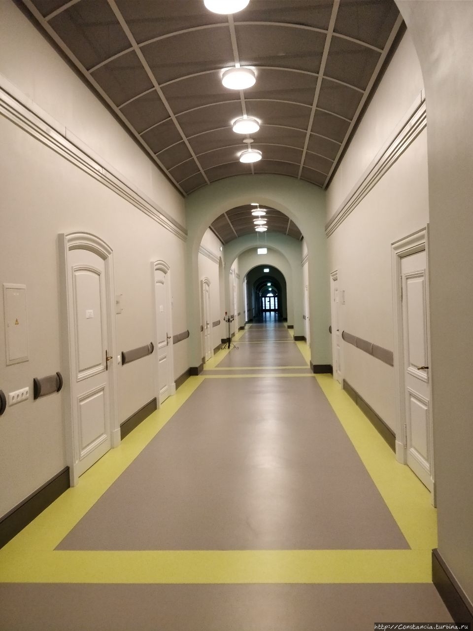 Коридор вуза