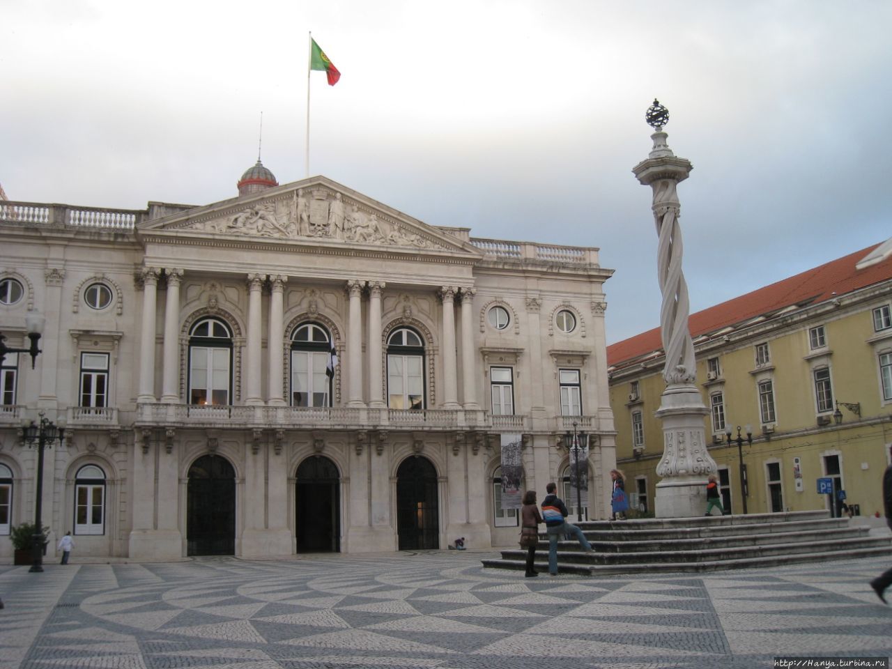 Муниципальная площадь Лиссабон, Португалия