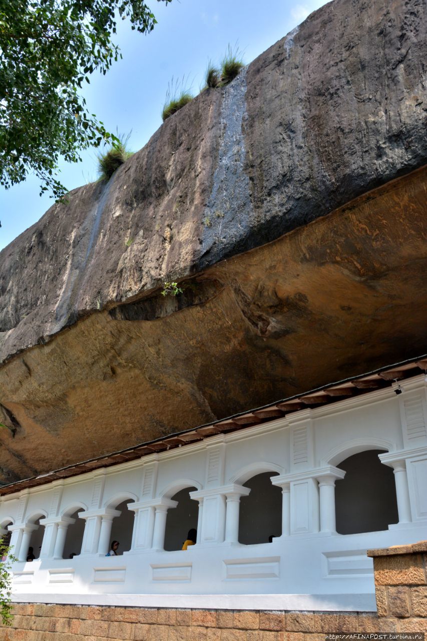 Пещерный монастырь Дамбуллы Дамбулла, Шри-Ланка