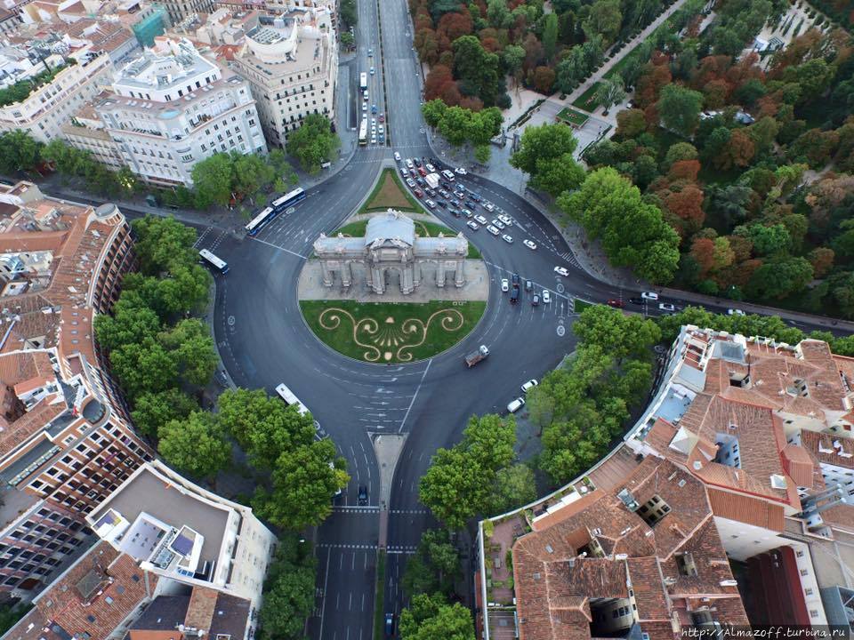 Невероятные приключения таджиков в Мадриде Мадрид, Испания