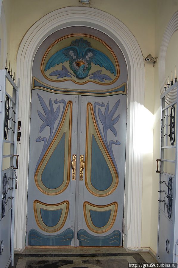 Особняк Скворцова (ул. Е.Ф. Григорьева 49).Дверь