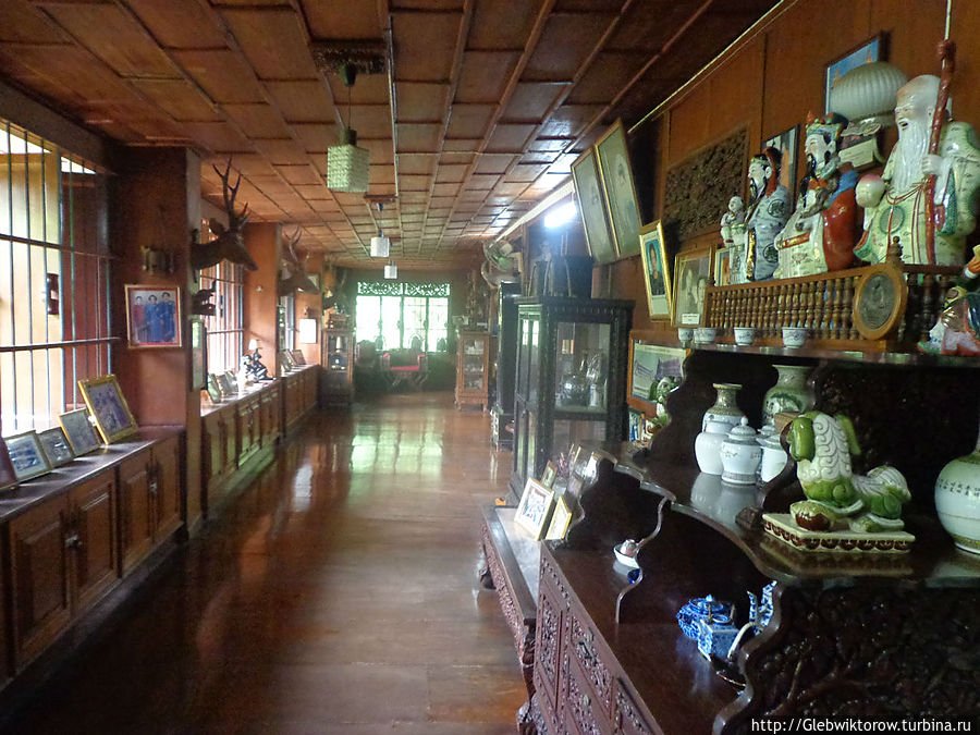 Пхарае. Дома-музеи Пхарае, Таиланд