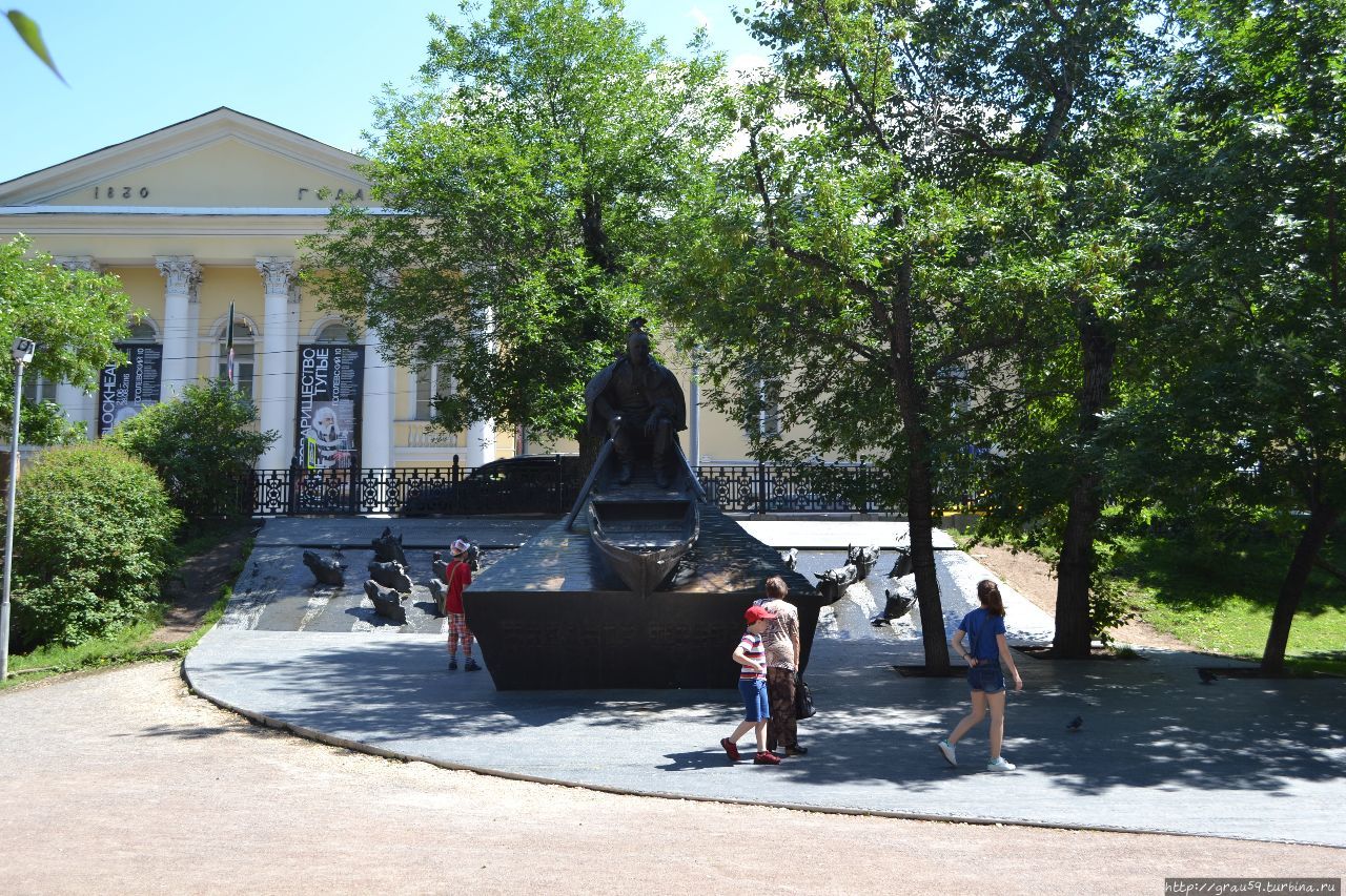 Гоголевский бульвар. Вдоль стен Белого города Москва, Россия