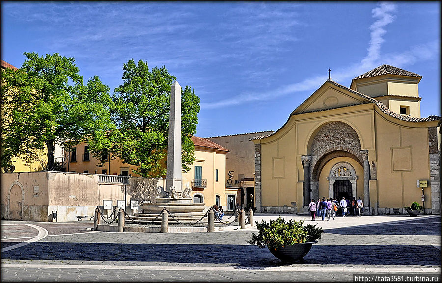 Церковь Святой Софии VIII в. Беневенто, Италия