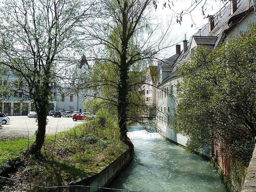 Канал реки Лех