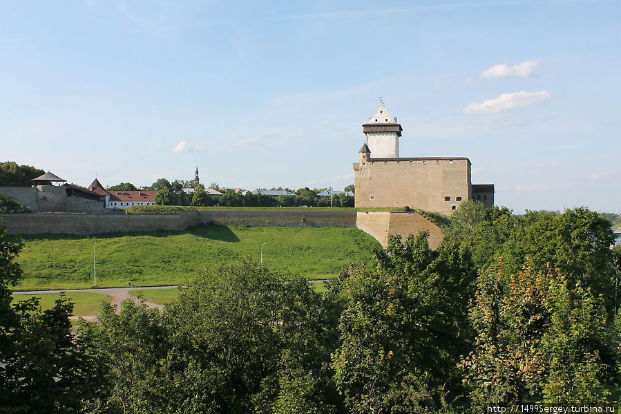 Нарва. Прогулка в окрестностях замка Нарва, Эстония