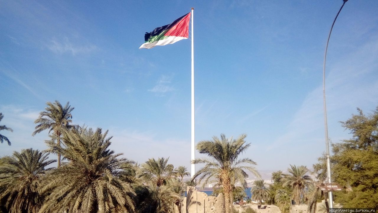 Флаг в Акабе вошёл в книгу рекордов Гинесса, как самый большой в мире Акаба, Иордания