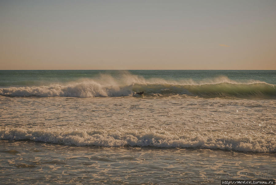 Шторм на Средиземном Ситжес, Испания