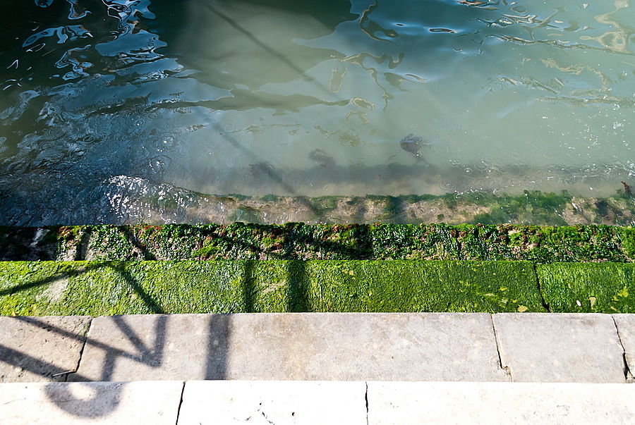 Венеция с каждым годом все глубже уходит под воду. Что с этим делать никто пока не знает. Венеция, Италия