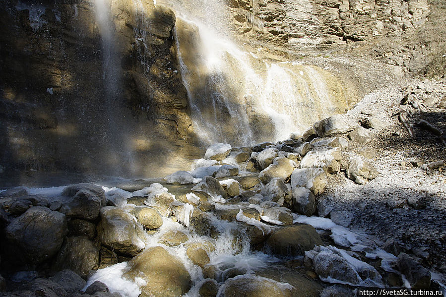 Водопад Учан-Су в марте — мороз и солнце Республика Крым, Россия