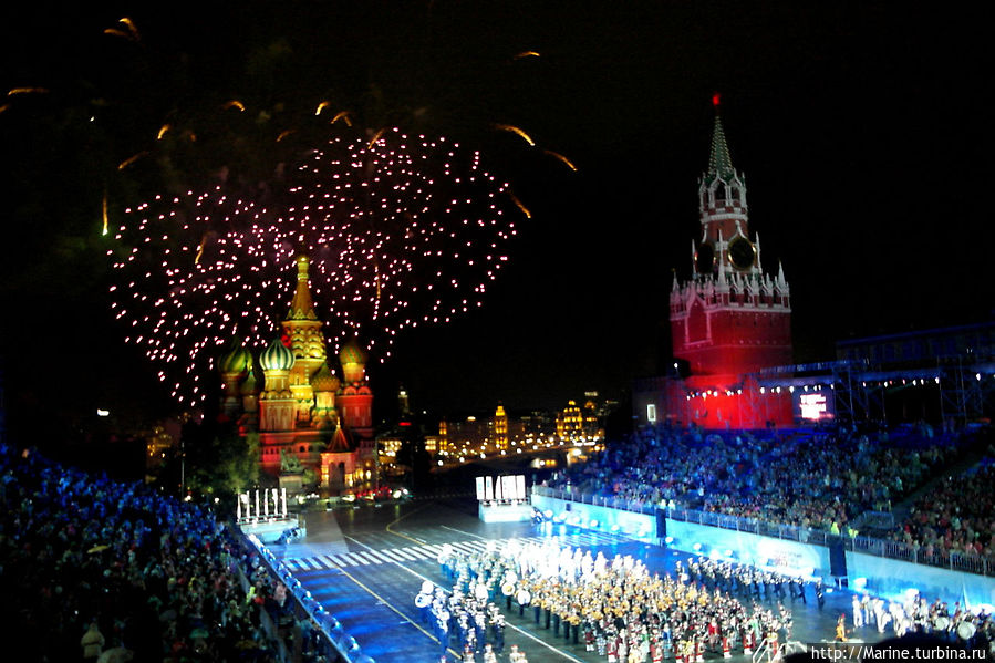 Музыка и буйство красок Москва, Россия