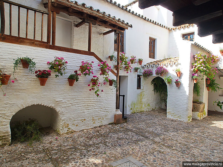 Знаменитые внутренние дворики Кордобы. Patios de Córdoba Кордова, Испания