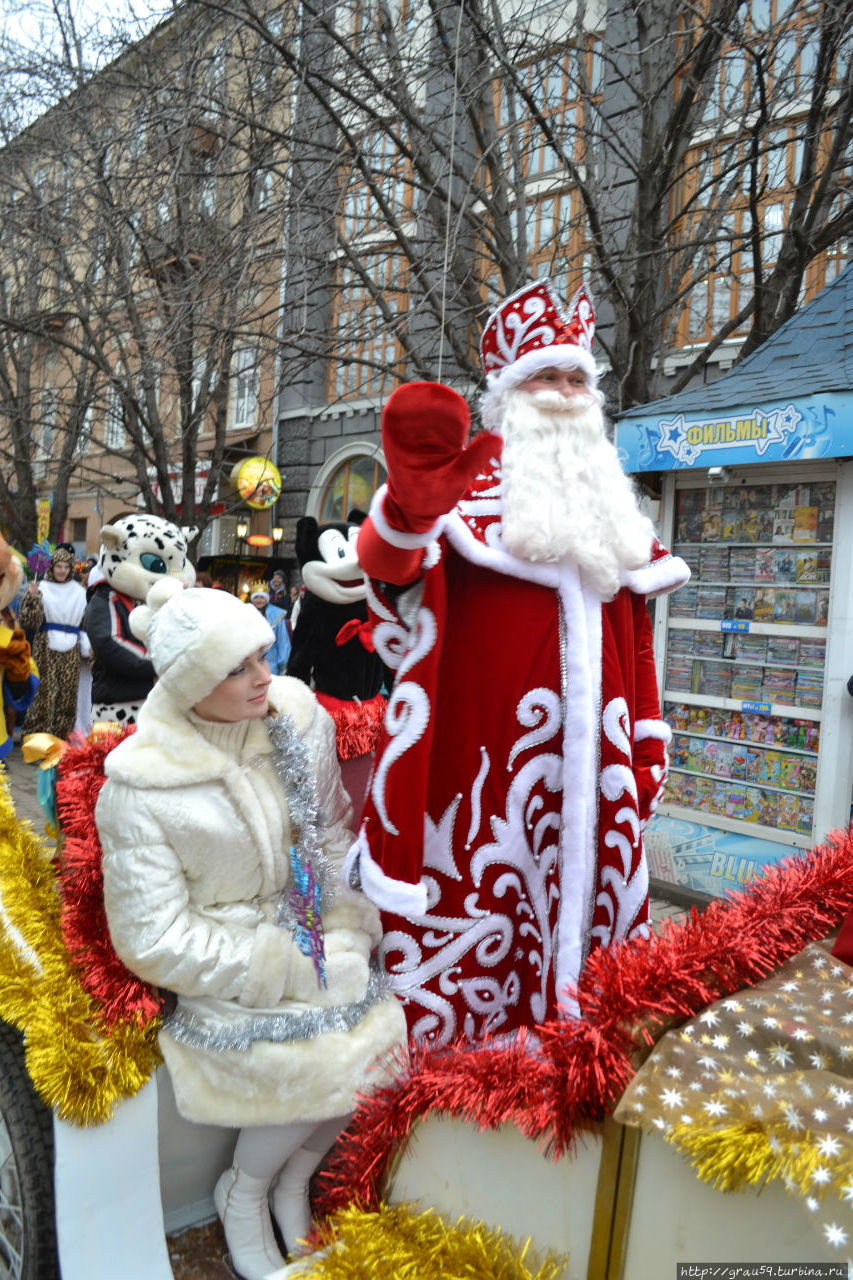 Парад Дедов Морозов Саратов, Россия
