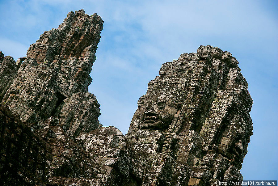 Каменные лики храма Байон Ангкор (столица государства кхмеров), Камбоджа