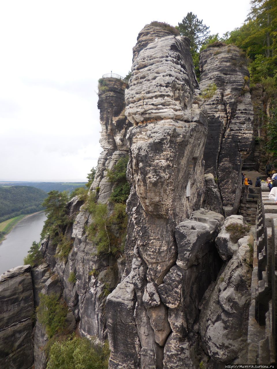 Бастай — скалистый бастион в Саксонии Саксонская Швейцария Национальный Парк, Германия