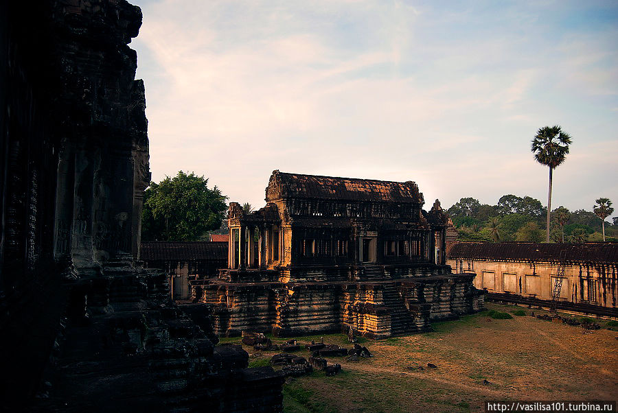 Ангкор Ват на рассвете
