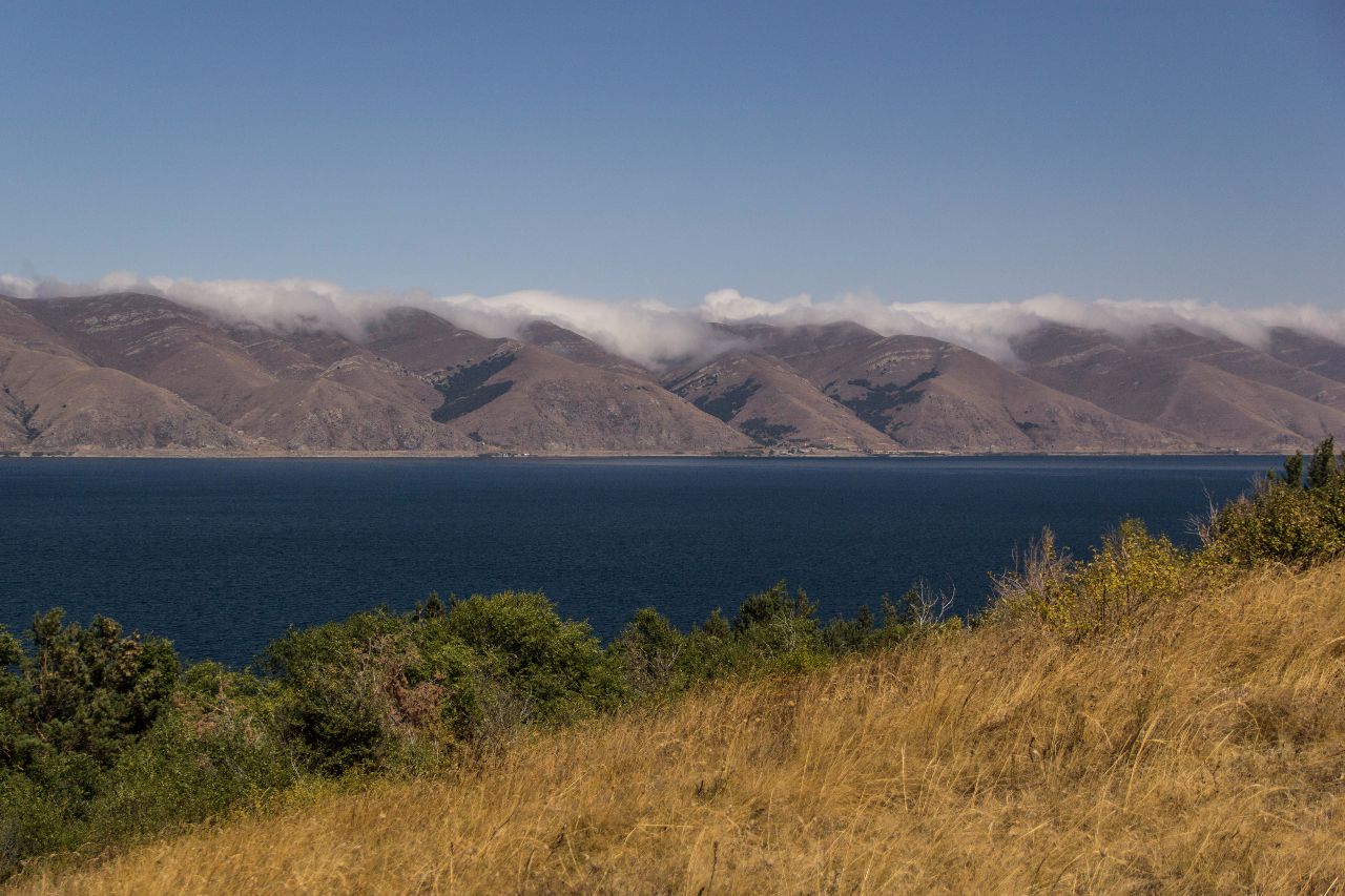 Озеро севан фото туристов