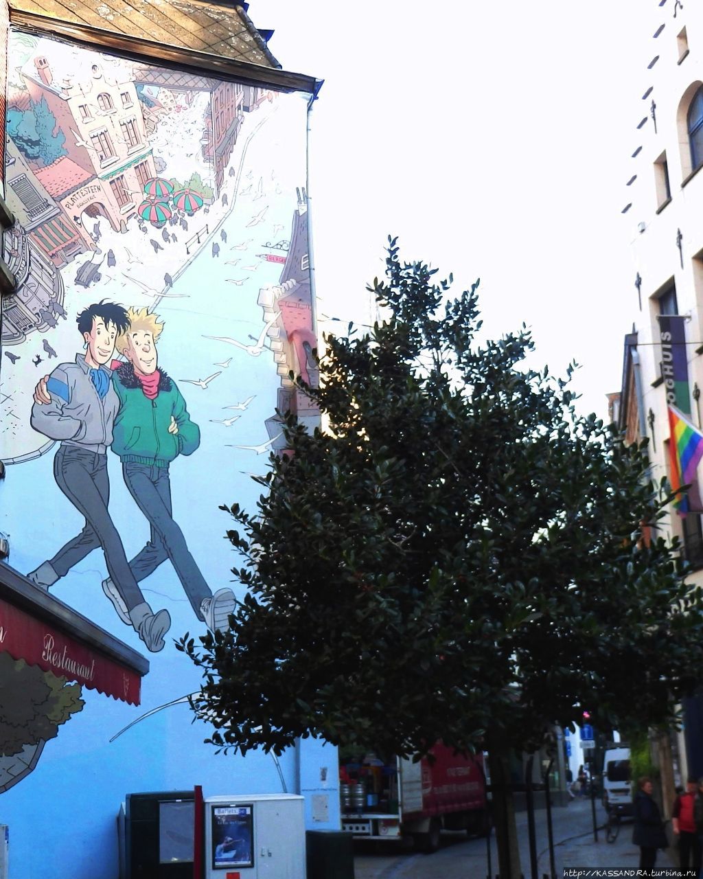 Брюссель. Бельгийские  комиксы и граффити Брюссель, Бельгия
