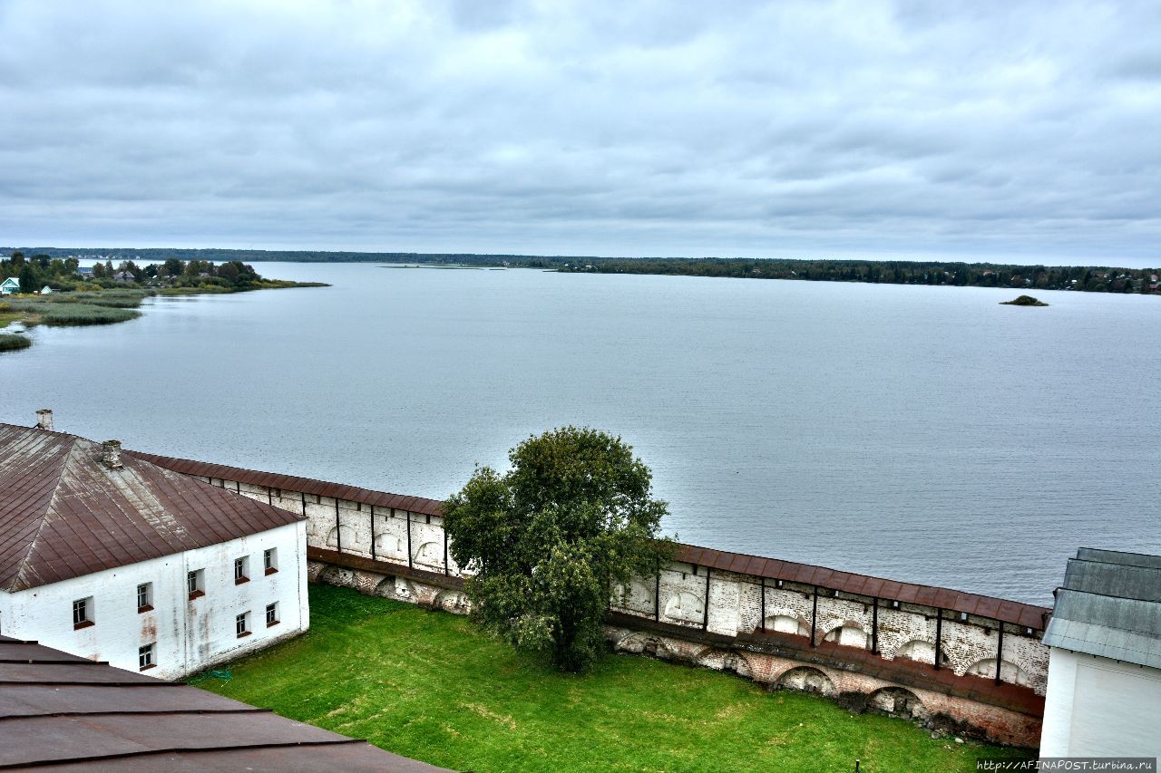 Кирилло-Белозёрский монастырь. Гляжу в озёра синие