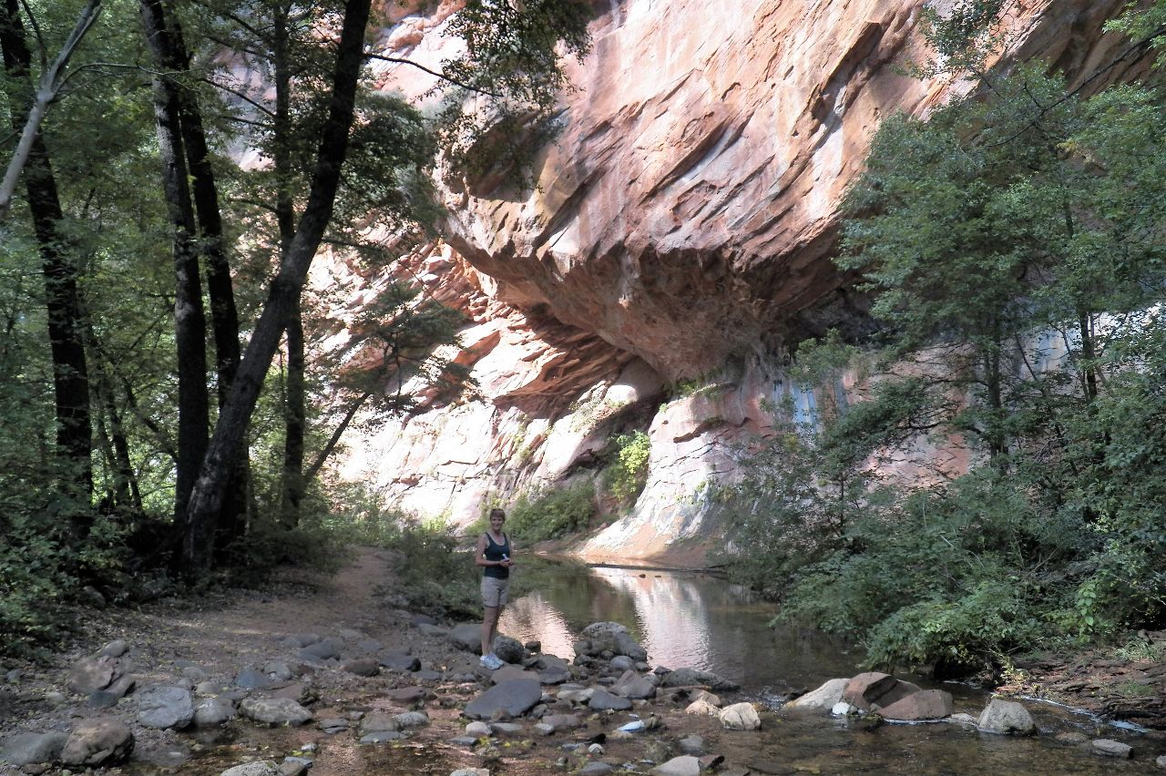 Тропа Западного рукава Оак-Крик / West Fork of Oak Creek Trail