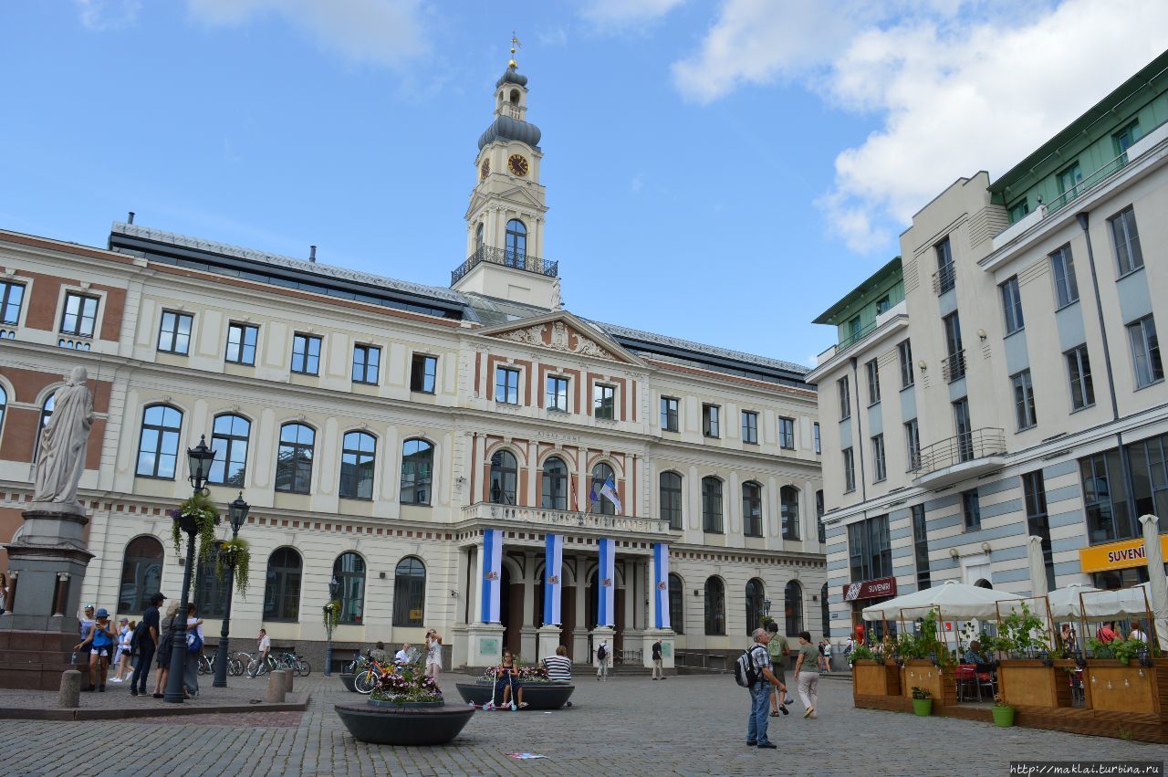 Ратуша Ратуша