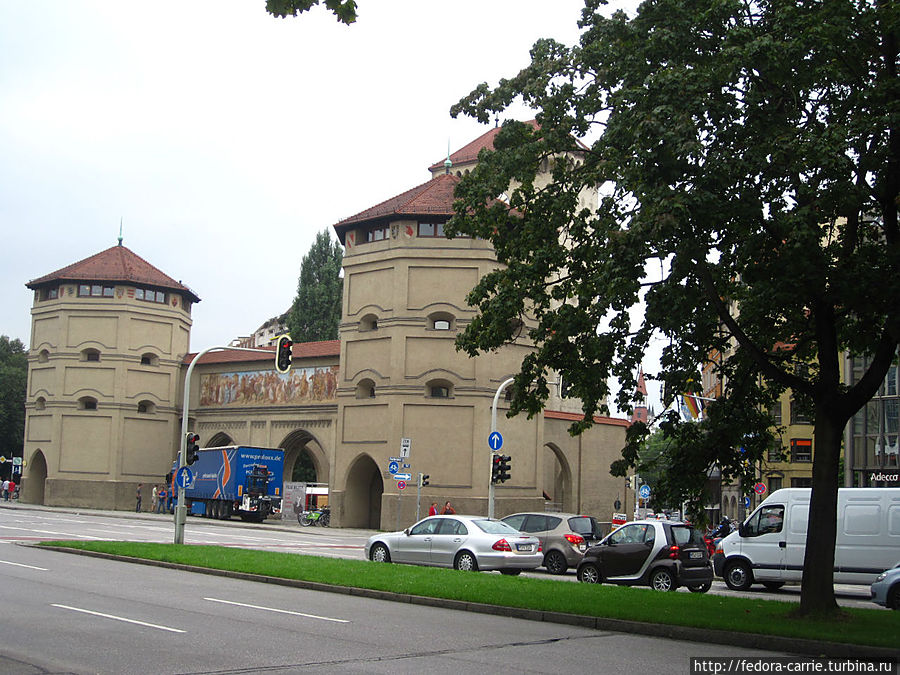 Изарские ворота