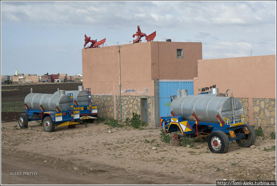 Цистерны для воды — важная вещь...
* Эль-Джадида, Марокко