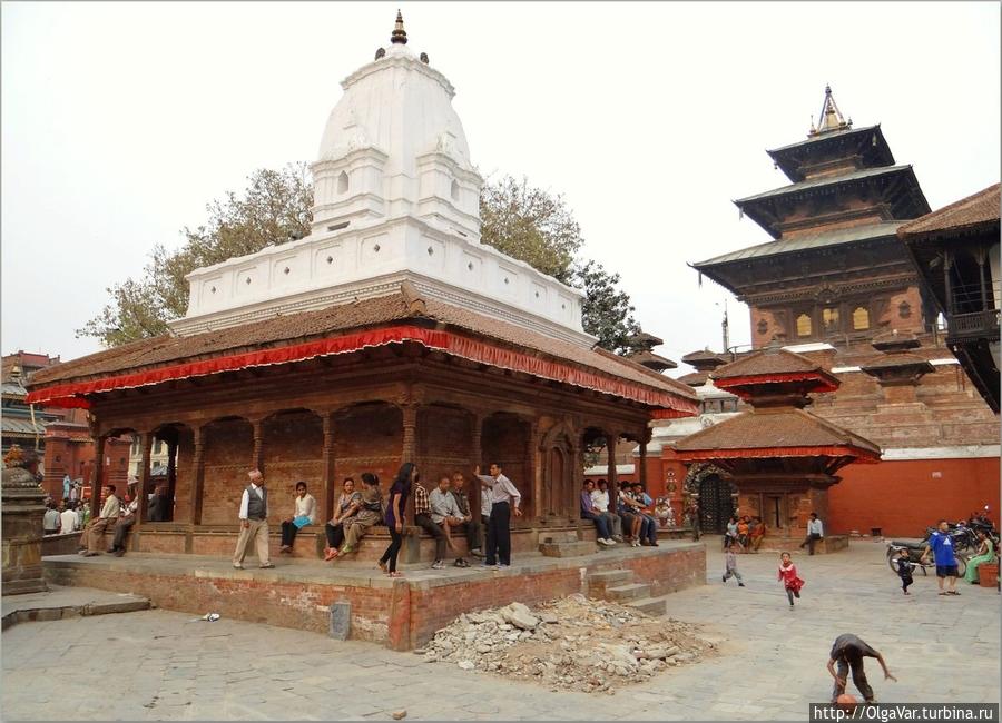 Площадь Дурбар, вернее, её частичка Катманду, Непал
