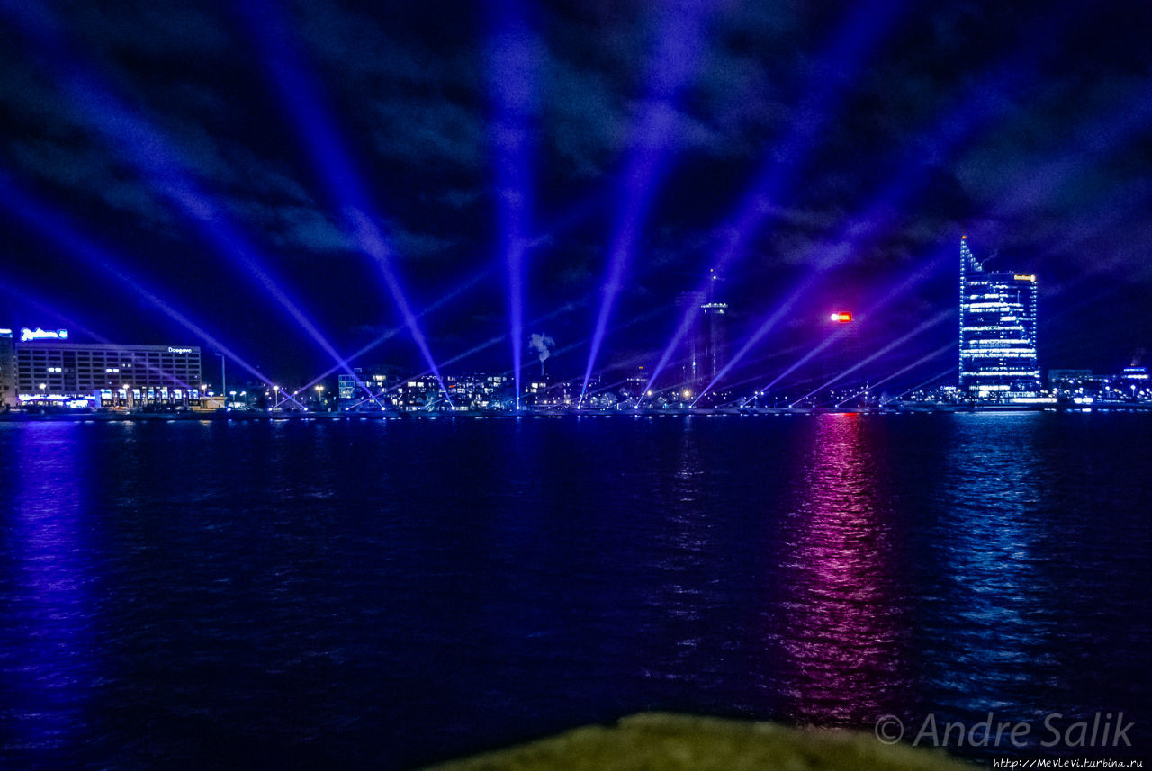 Staro Riga 2015 Фестиваль света Рига сияет Рига, Латвия