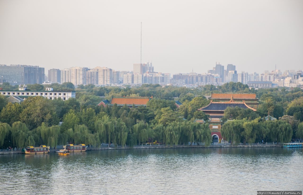 Парк Бейхай Пекин, Китай