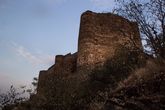крепость Нарикала