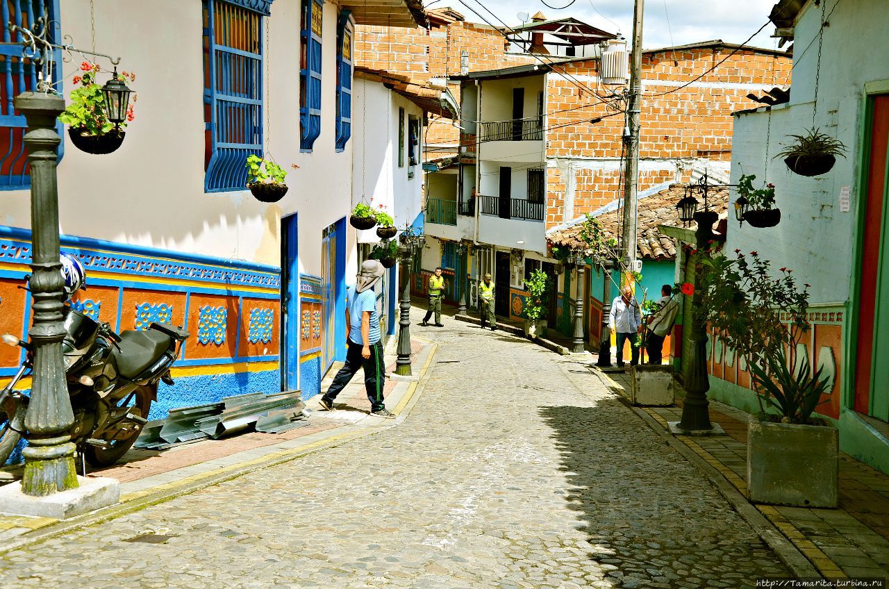 Центр города Гуатапе Гуатапе, Колумбия