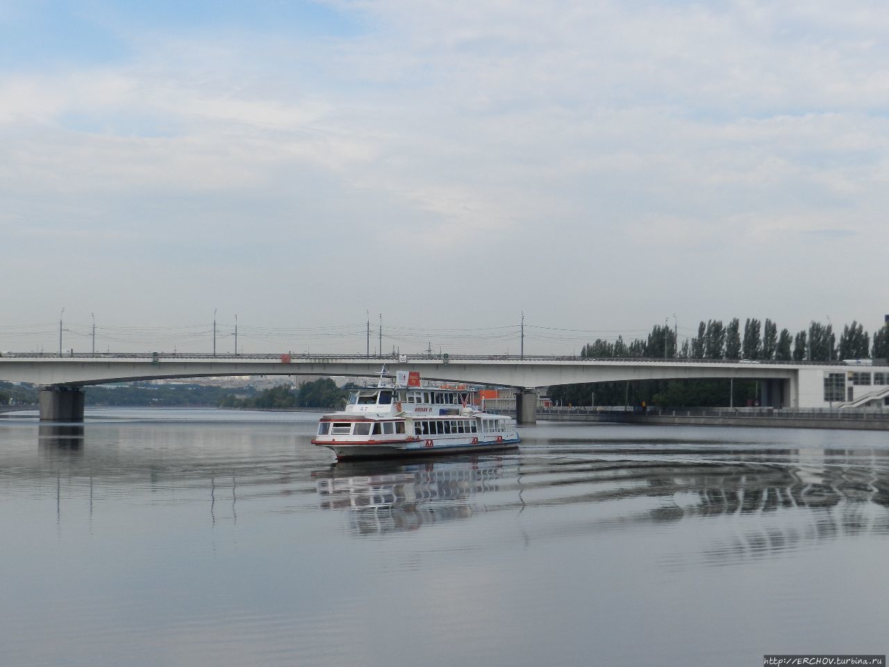 Круиз по Москва-реке в Николо-Угрешский монастырь Дзержинский, Россия
