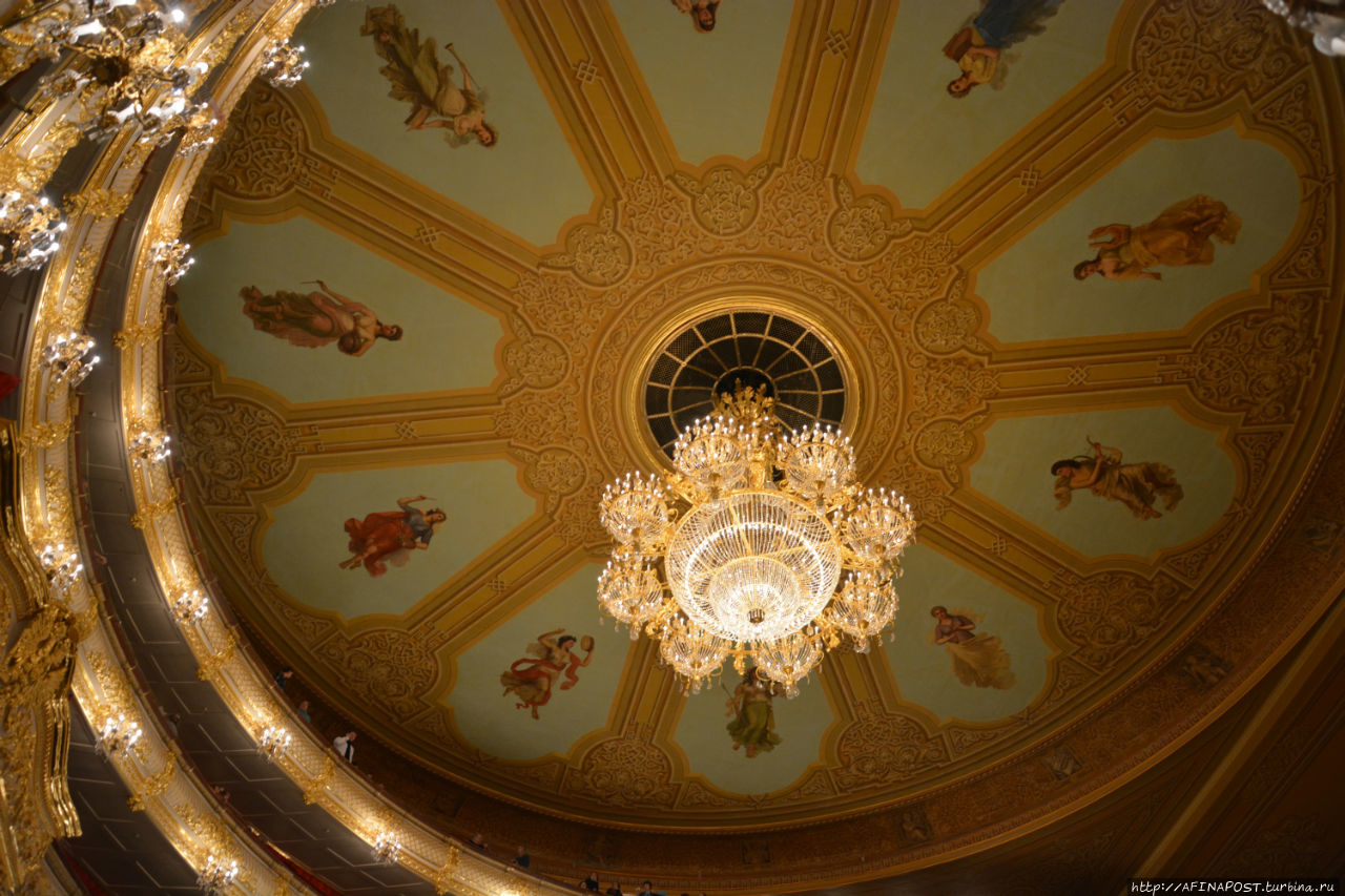 Майя Москва, Россия