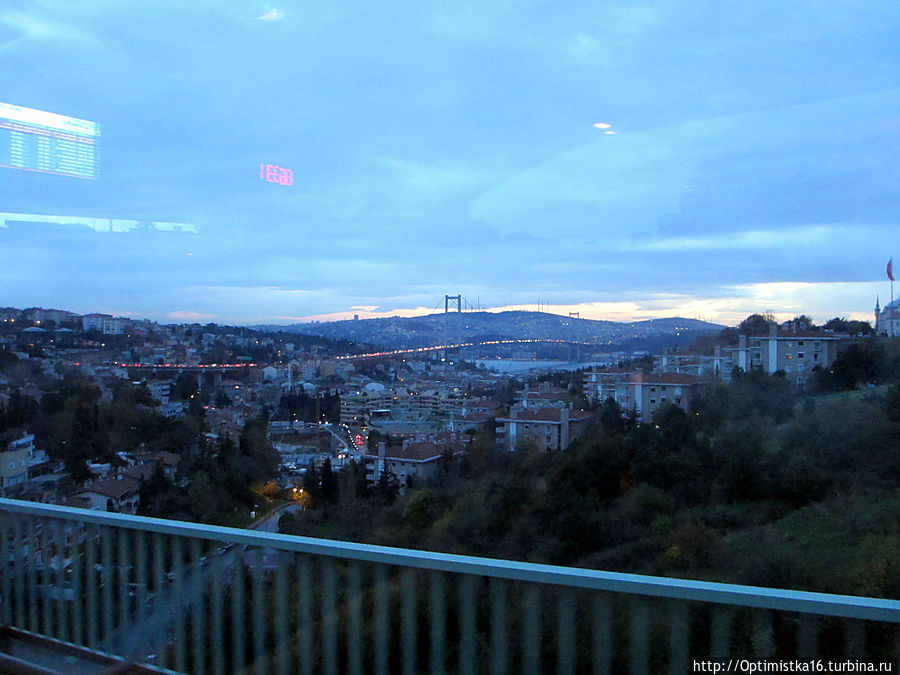 Долгая дорога из аэропорта Ататюрка до Сабихи Гёкчен Стамбул, Турция