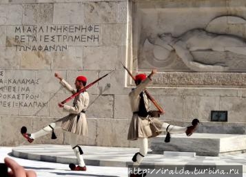 Площадь Конституции Афины, Греция