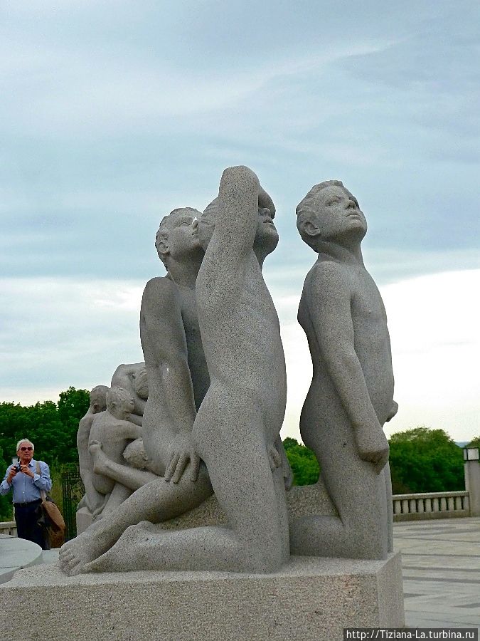 Парк Вигеланда - великолепный арт-объект в Осло, в котором сказочные герои оживают на глазах у посетителей