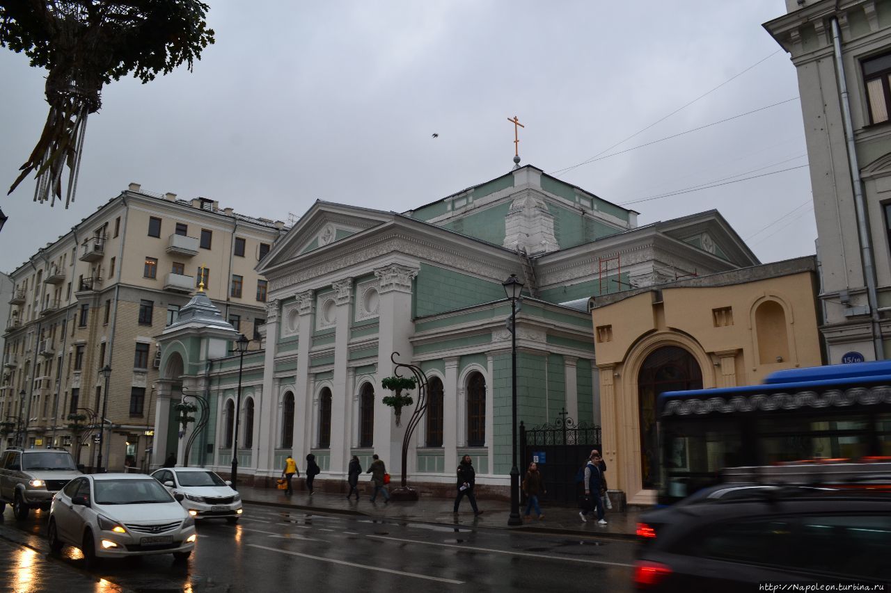 Церковь Троицы Живоначальной на Грязех Москва, Россия