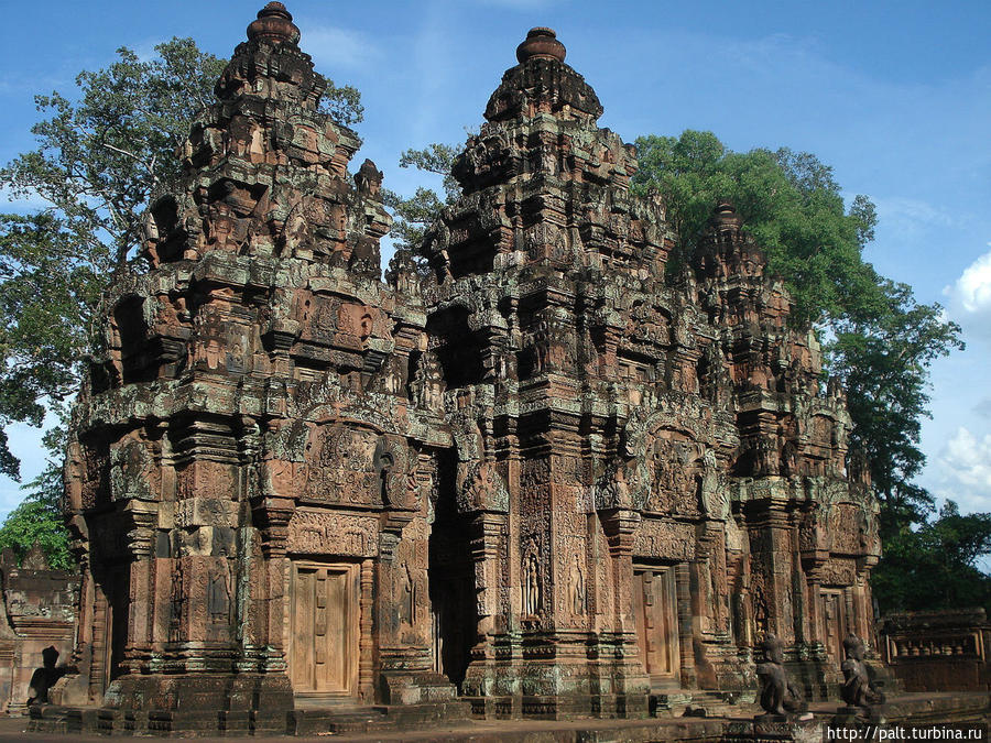 Граничащее с идеалом совершенство декоративной техники Ангкор (столица государства кхмеров), Камбоджа