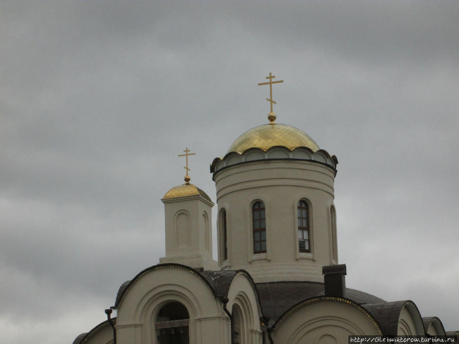 Прогулка по центру поселка Боровский, Россия