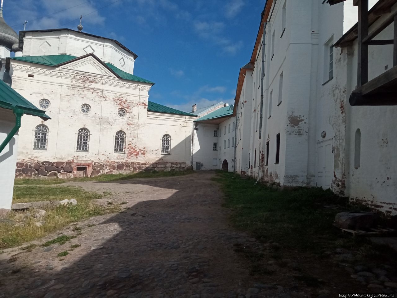 Небольшая прогулка по древнему монастырю Соловецкие острова, Россия