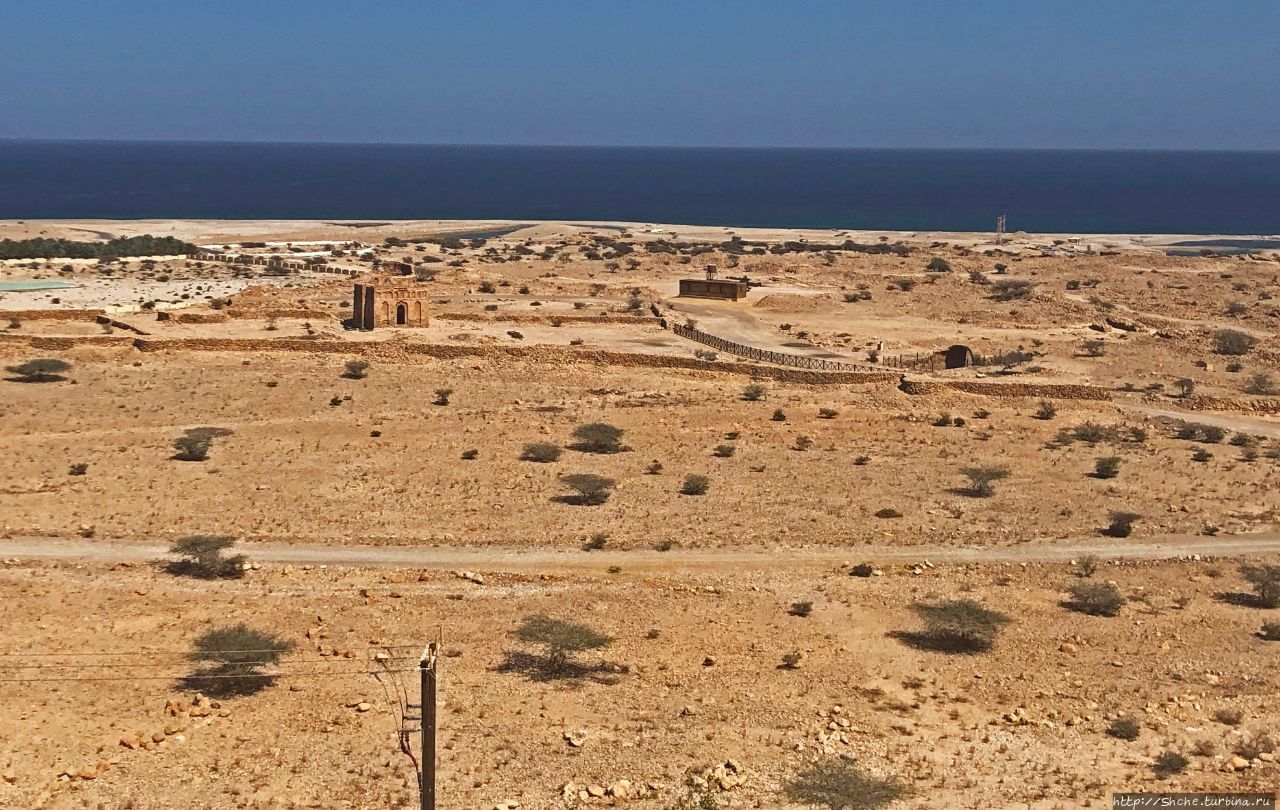 Древний Калхат (Гробница Биби Мариам) Калхат, Оман