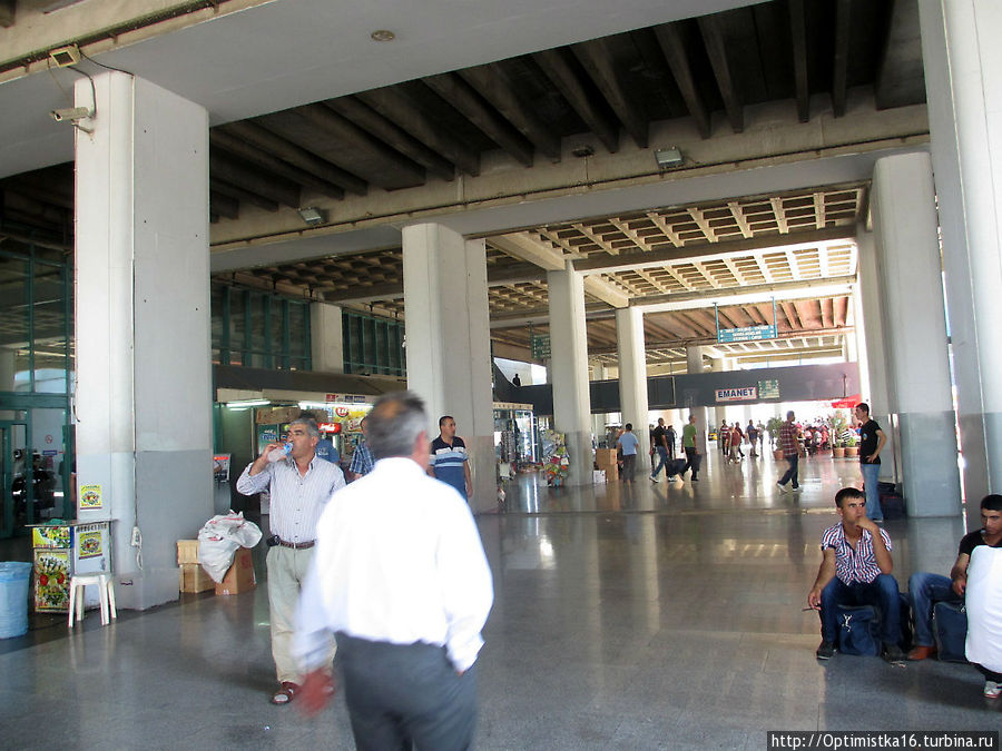 Автовокзал Измира 