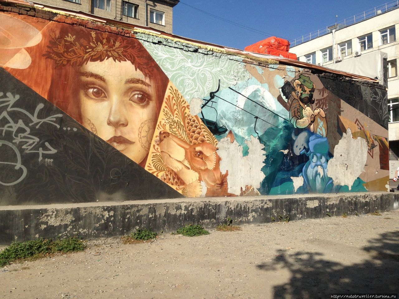 во дворах Монголия