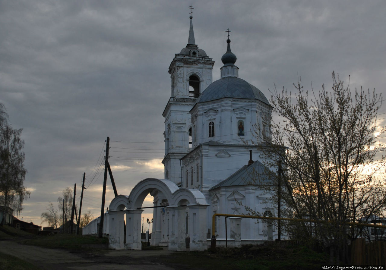 Знаменская церковь Алатырь, Россия